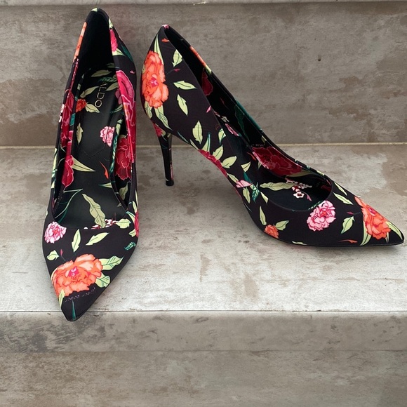 Aldo Floral Pointy Toe Stiletto Heels - Picture 1 of 7